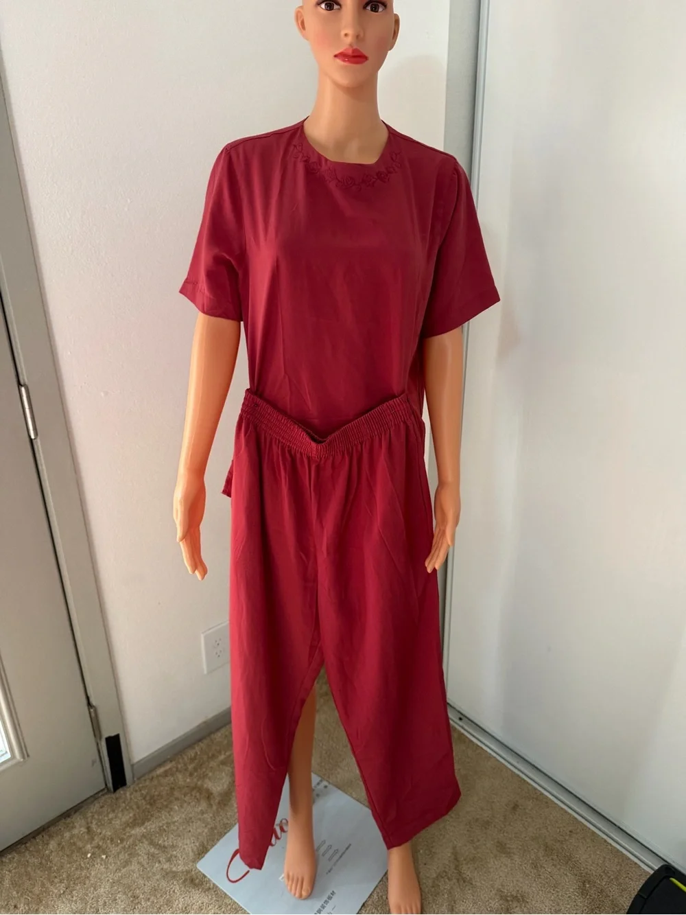 Alfred Dunner Women’s Size 8 Burgundy 3 Piece Pant Suit Set